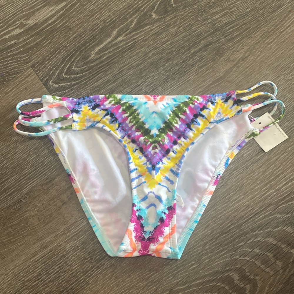 Bar III Tie Dye Bikini Bottoms Swimsuit Separates 4/25 New White Multi